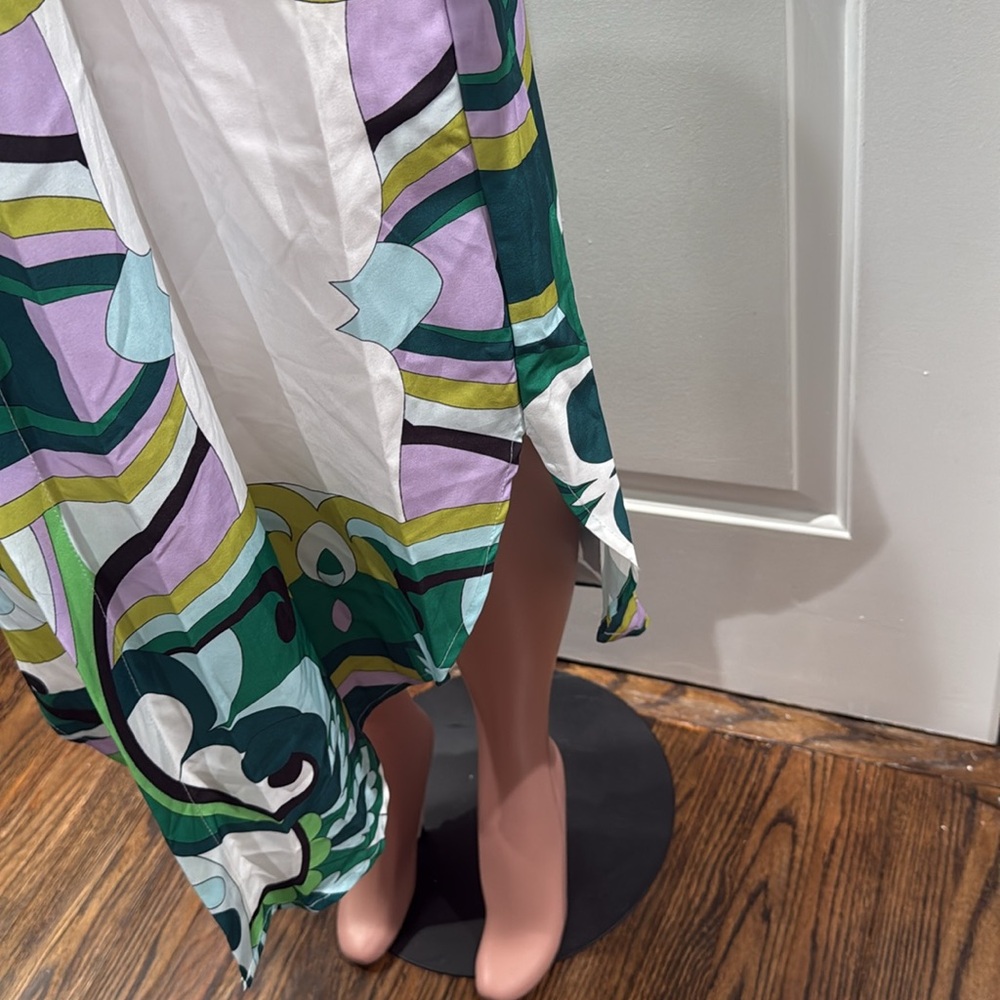 Long Pattern‎ Dress - Picture 9 of 9